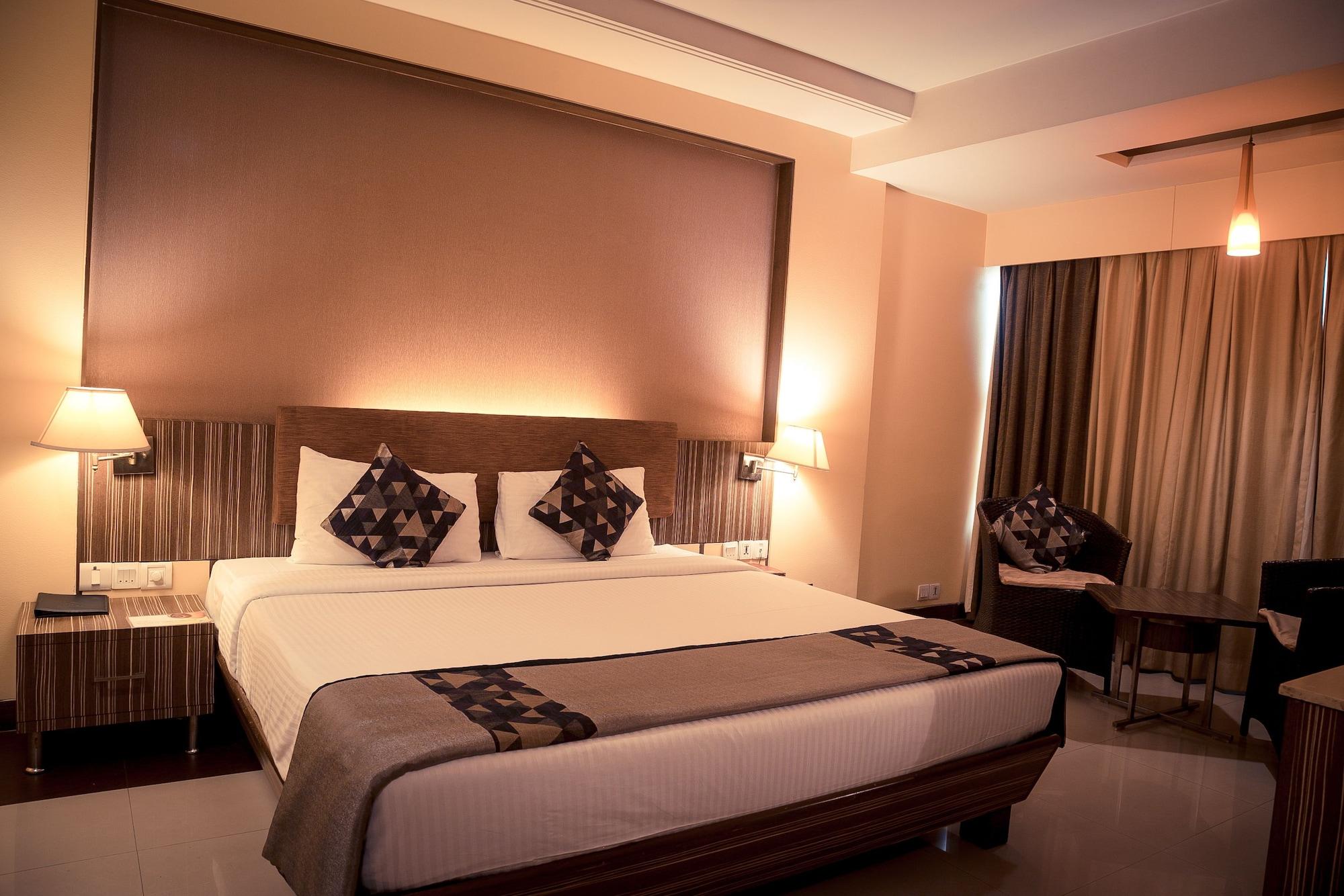Kapila Business Hotel Pune Extérieur photo