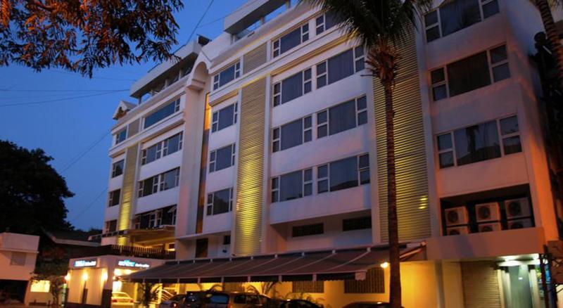 Kapila Business Hotel Pune Extérieur photo