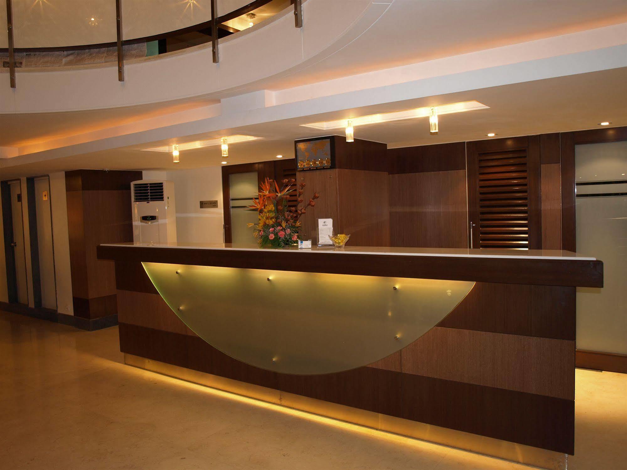 Kapila Business Hotel Pune Extérieur photo