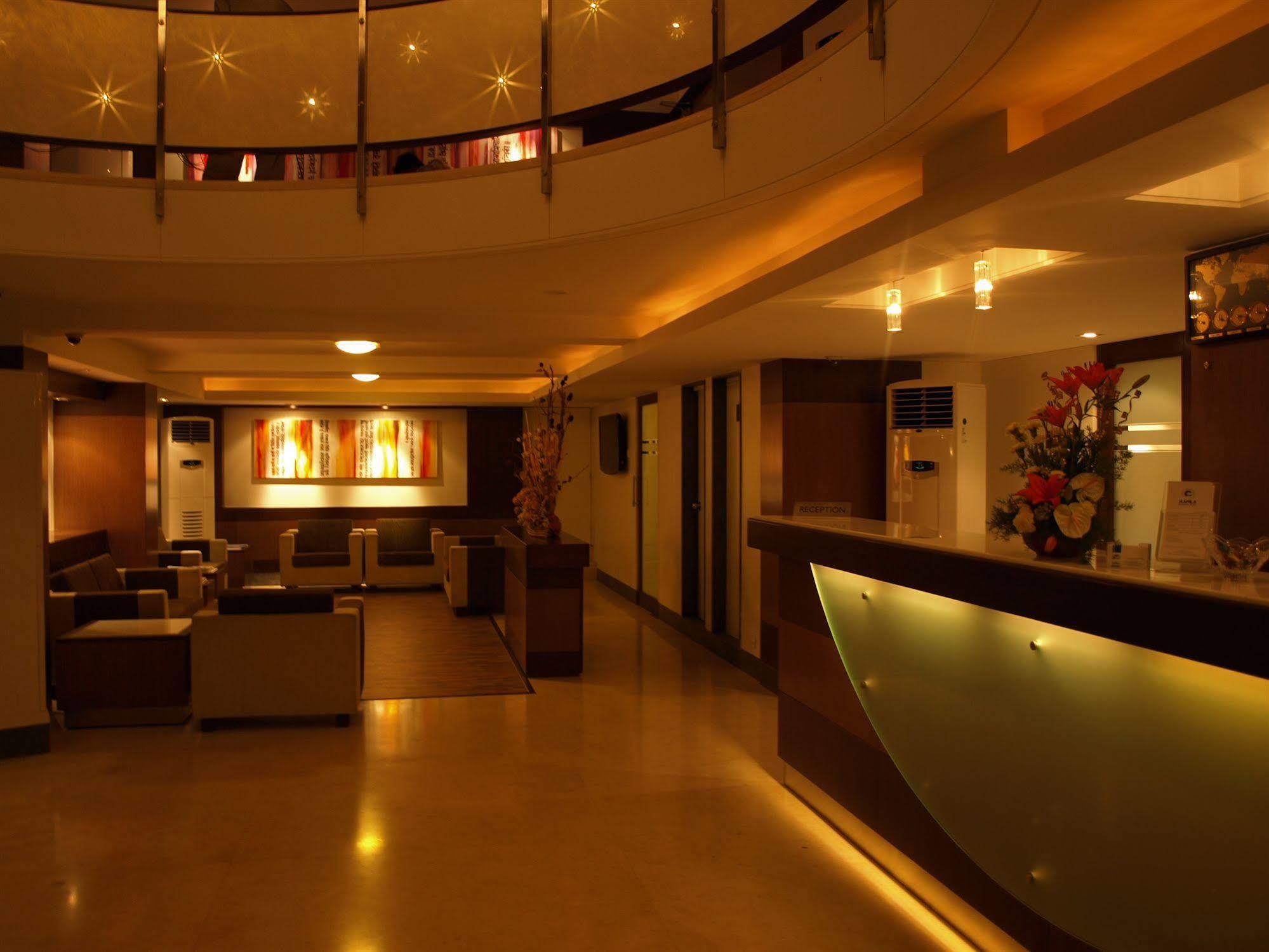 Kapila Business Hotel Pune Extérieur photo